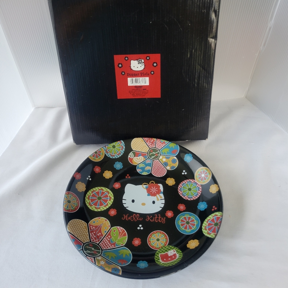 2005 Hello Kitty Black Floral Ceramic Plate Vintage Sanrio Kawaii Collectable